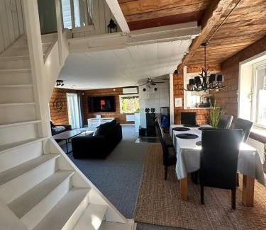 Jukkasjarvi Maison | Camp Caroli Villa Aurora