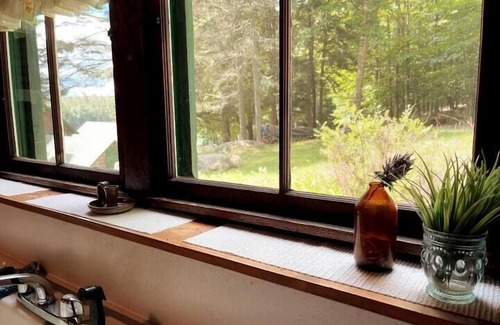 Eagle Bay Maison | Camp Garcon - Historic Great Camp in Raquette Lake