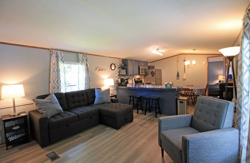 Richfield Springs Maison | Camp "I See the Lake!" on Canadarago Lake, NY