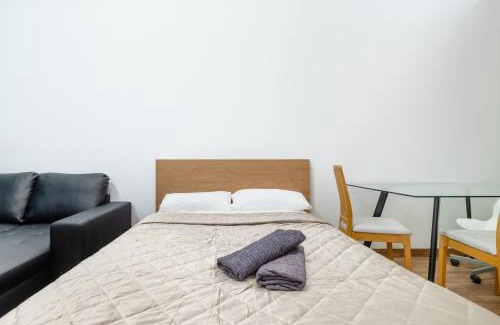 Collblanc y La Torrassa Appartement | CAMP NOU & FiRA BUSINESS LOFTS