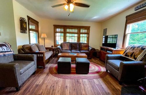 Eagle Bay Maison | Camp Orvis by West Pond