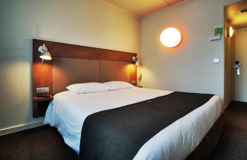Chaville Hôtel | Campanile Paris Ouest - Chaville
