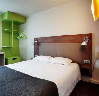 Chaville Hôtel | Campanile Paris Ouest - Chaville