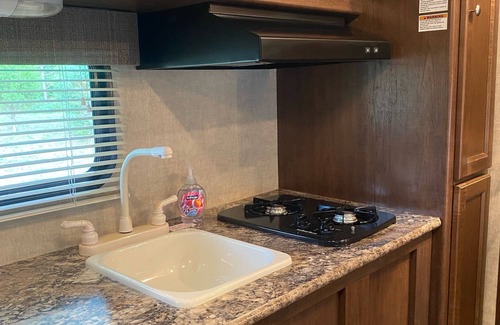 Booneville Maison | Camper/RV near Greenwood on 10 Private Acres