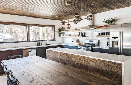 Palenville Maison | Campfire Lodge - Luxury Cabin, Kid Friendly
