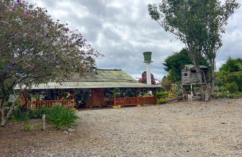 Silvia Autre | Campground Hostal La Bonanza Chez Kika