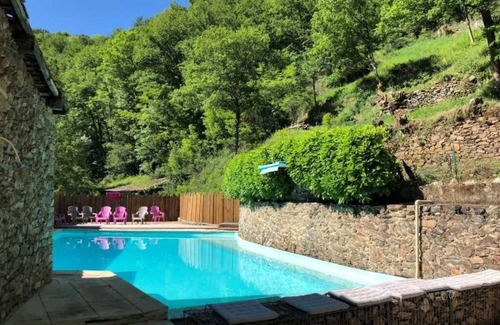 Saint-Constant-Fournoules Maison | Camping 3 étoiles - Piscine - eec0ce