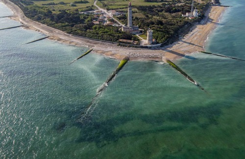 Saint-Clement-des-Baleines Location De VR | Camping Les Pérouses