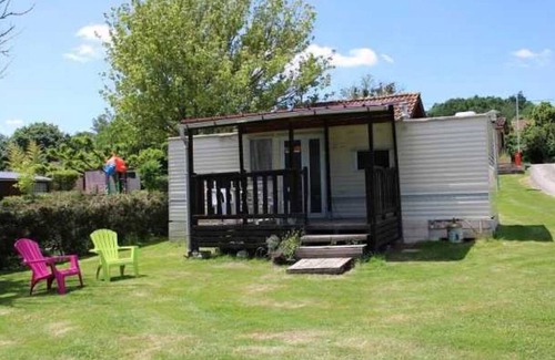 Casties-Labrande Maison | Camping 3 étoiles - Piscine - eehgeg