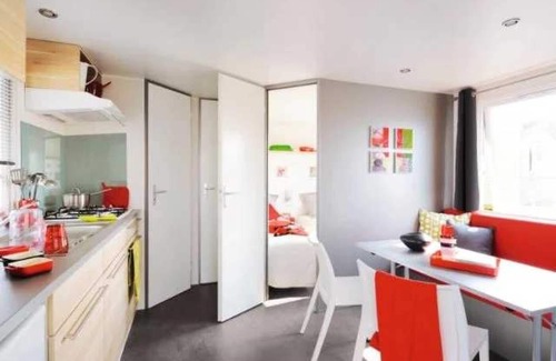 St-Sulpice-de-Mareuil Maison | Camping 3 étoiles - Parc aquatique - ccbbaia