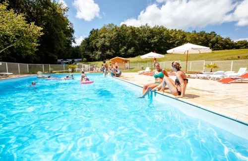 St-Sulpice-de-Mareuil Maison | Camping 3 étoiles - Parc aquatique - ccbbaic