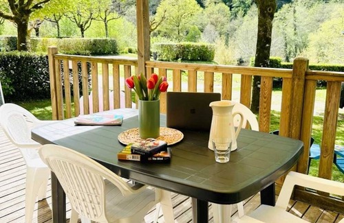 Jumilhac-le-Grand Maison | Camping 3 étoiles - ccaiddg