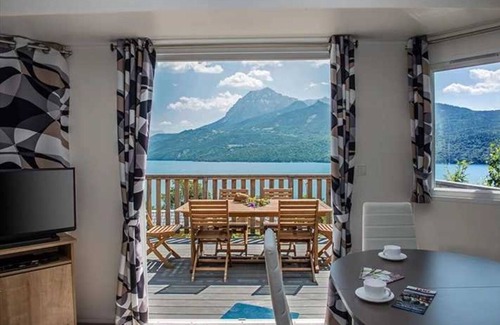 Chorges Maison | Camping 3 étoiles - Piscine - efbgid