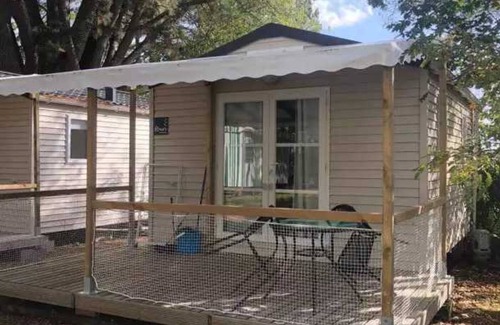 Guemene-Penfao Maison | Camping 3 étoiles - Piscine - eebebg
