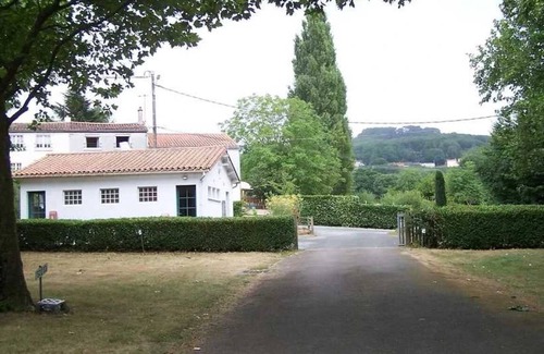 Pouzauges Maison | Camping 3 étoiles - ccbbhdf