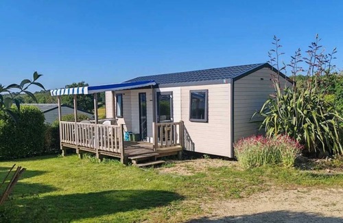 Pouldreuzic Maison | Camping 3 étoiles - Piscine - eeeg00