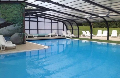 Locmaria-Berrien Maison | Camping 3 étoiles - Piscine - ccafbbc