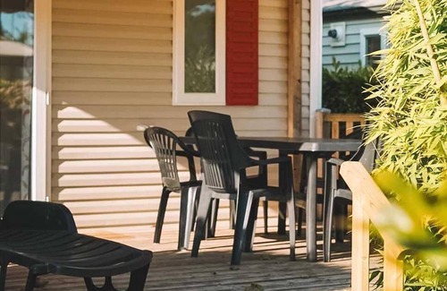 Surgeres Maison | Camping 3 étoiles - Piscine - ccbbbee