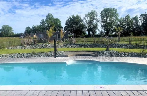 Verruyes Maison | Camping 3 étoiles - Piscine - ccbbeib