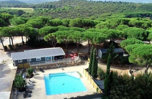 Bizanet Maison | Camping 3 étoiles - Piscine - ccbahec