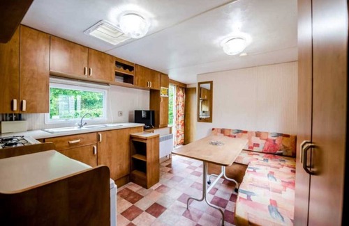 Pressignac Maison | Camping 4 étoiles - Piscine - ccbbghg