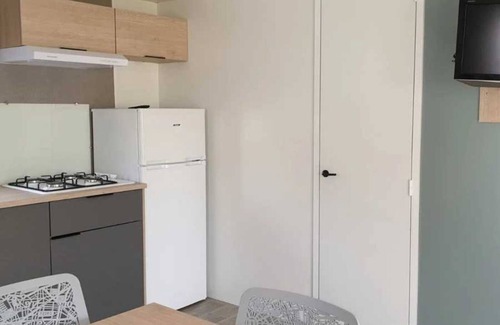 Secondigny Maison | Camping 4 étoiles - Piscine - ccbahgi