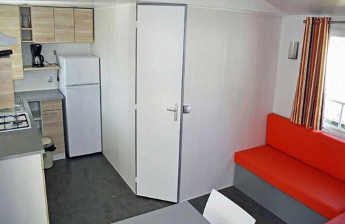 Secondigny Maison | Camping 4 étoiles - Piscine - ccbahhd
