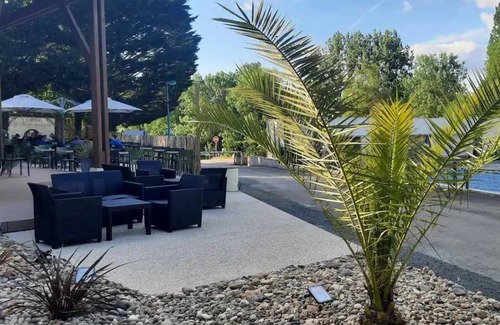 Secondigny Maison | Camping 4 étoiles - Piscine - ccbahhd