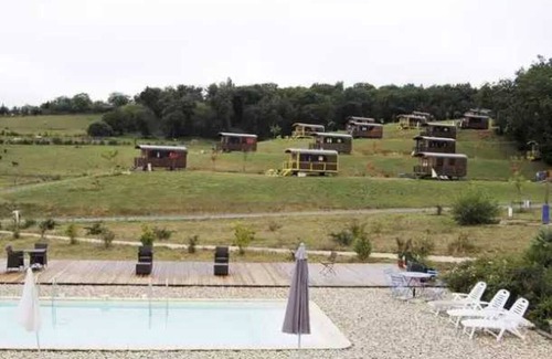 Estipouy Maison | Camping 4 étoiles - Piscine - eed0a0