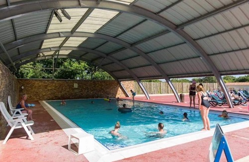 Saint-Julien-des-Landes Maison | Camping 5 étoiles - Piscine - ccbbdih