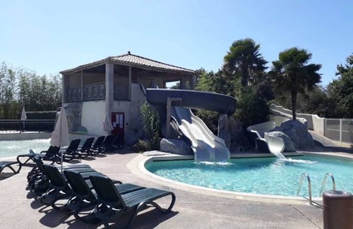 Saint-Julien-des-Landes Maison | Camping 5 étoiles - Piscine - ccbbdih