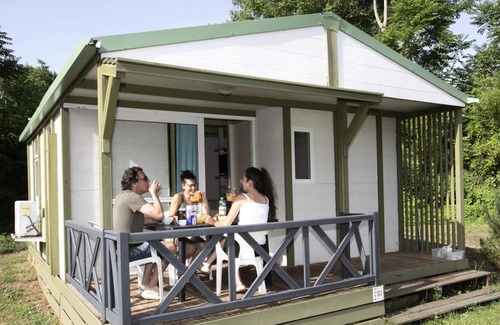 Pamiers Chalet De Ski | Camping L'Apamée*** - Chalet 3 Pièces 5 Personnes