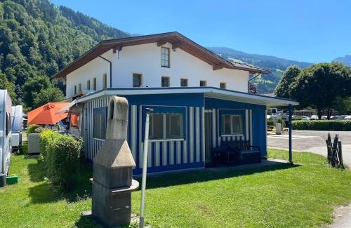 Distelberg Appartement | * Camping Aufenfeld - Sonnenglückhütte
