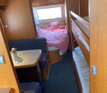 Distelberg Appartement | * Camping Aufenfeld - Sonnenglückhütte