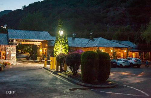 Vall de Cardos Station Balnéaire | Camping Bungalows La Borda del Pubill
