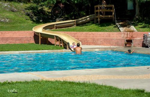 Vall de Cardos Station Balnéaire | Camping Bungalows La Borda del Pubill