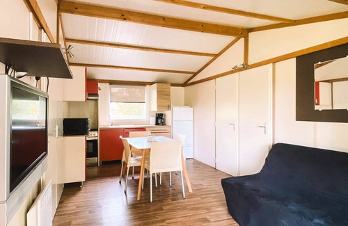 Surgeres Chalet De Ski | Camping de la Gères * - Chalet Samoa 35m2 6 persons