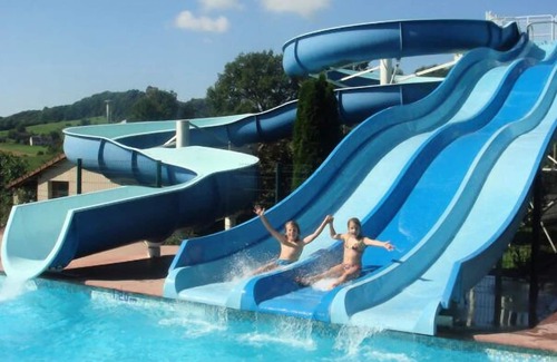 Huanne-Montmartin Maison | Camping du Bois de Reveuge**** - Classic Mobile Home 3 Rooms 5 People