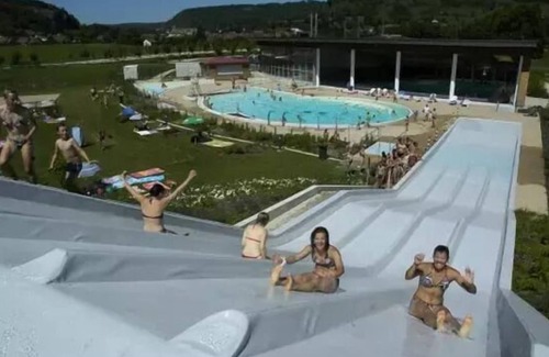 Ornans Maison | Lodge Canadienne 2 Pièces 2 Personnes PMR Sans Sanitaires