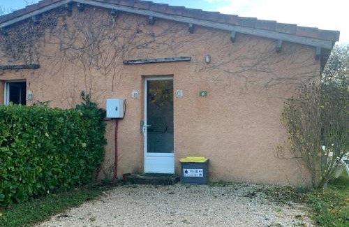 Casties-Labrande Autre | Camping Familial paisible avec piscine, mobil home , chalet, Studio & emplacement nue