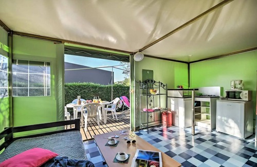 Anneyron Maison | Bungalow Funflower Standard 25m² (2 chambres) - sans sanitaires privés 6 personnes