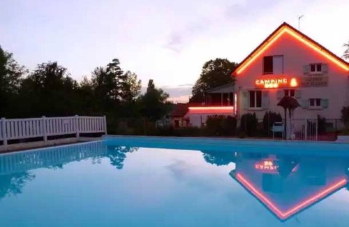 Saint-Honore-les-Bains Maison | Camping 3 étoiles - Parc aquatique - eeeaad