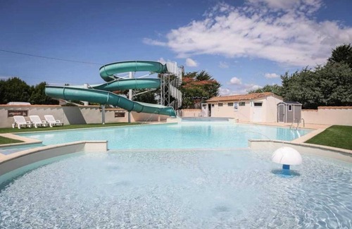 Les Achards Maison | Camping 3 étoiles - Piscine - ccafefb