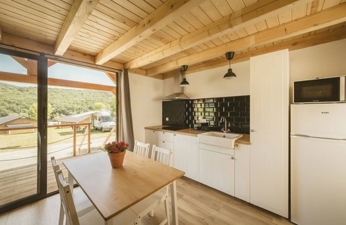 Atez Cabine | CAMPING IZARPE