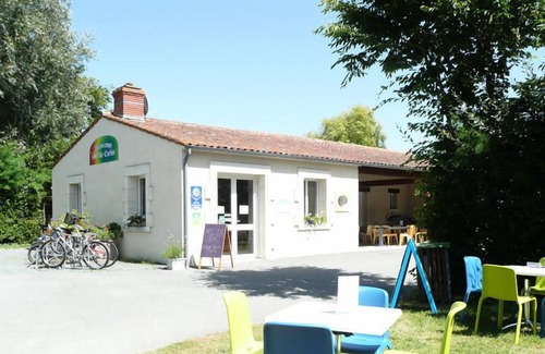 Chaille-les-Marais Maison | Camping l'Ile Cariot *** - 3 room mobile home 4 people