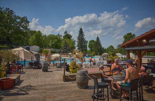 Pommeuse Autre | Camping Le Chêne Gris - Roan
