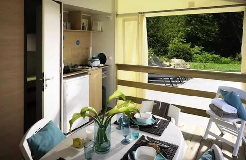 Meyrueis Maison | Mobi-Tente TITHOME samedi - sans sanitaires 5 personnes