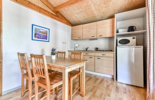 Aiguelèze Chalet De Ski | Camping maeva Escapades Le Domaine du Cèdre **** - Chalet Détente 3 Pièces 4/6 Personnes
