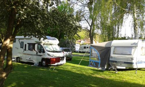 Vrane nad Vltavou Station Balnéaire | Camping Matyáš