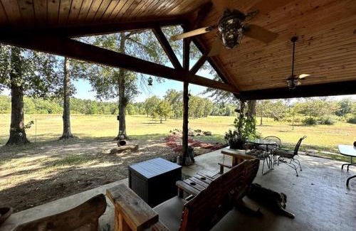 Woden Maison | Camplee - 50 Private Acres - Lake Sam Rayburn